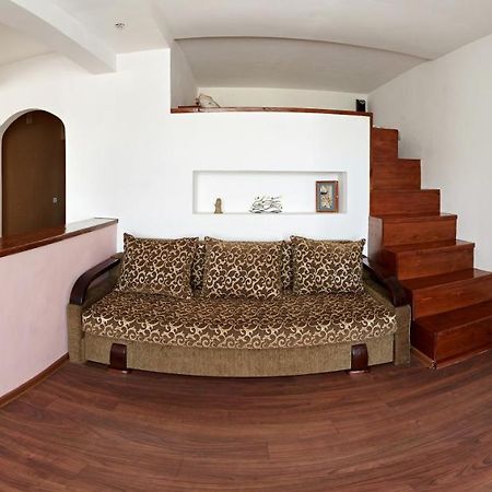 Babylon Apartment On Bukovinskaya Street Рівне Екстер'єр фото