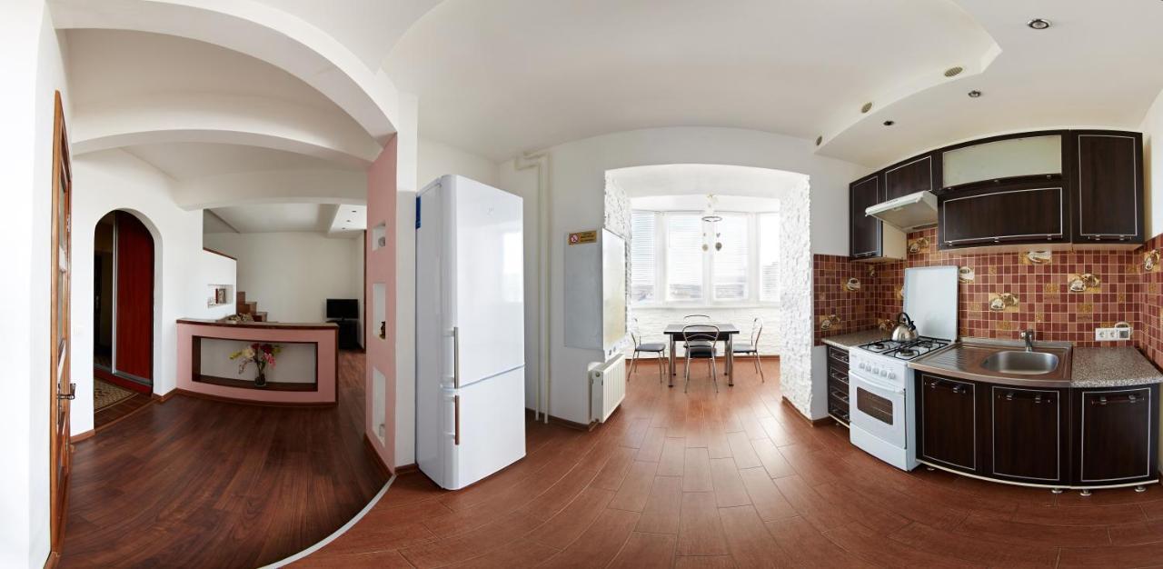 Babylon Apartment On Bukovinskaya Street Рівне Екстер'єр фото