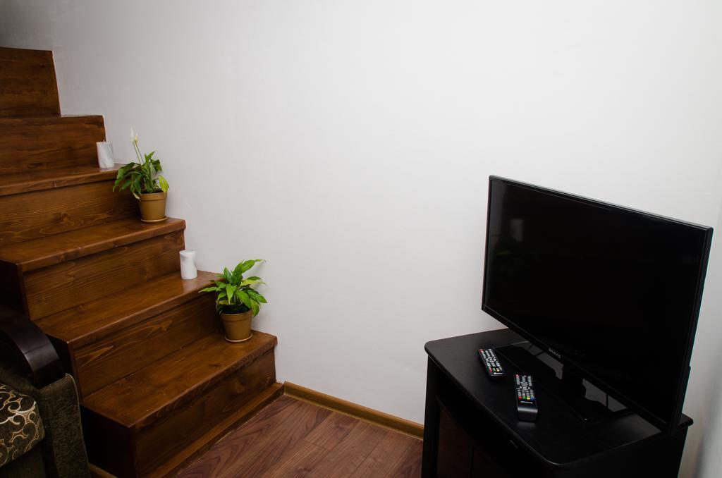 Babylon Apartment On Bukovinskaya Street Рівне Екстер'єр фото